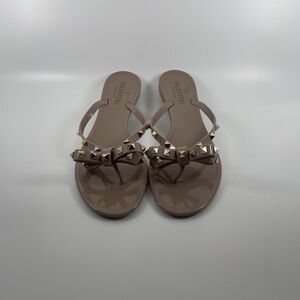 Valentino Rubber Rockstud Thongs